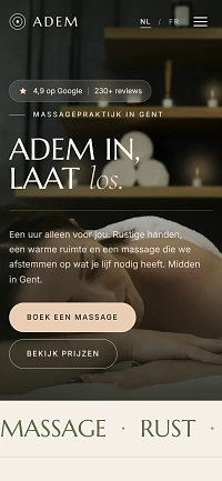 Voorbeeldsite van ADEM, een massagehuis in Gent, op een smartphone